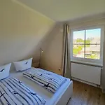 Grosses Doppelhaus Unter Reet Prázdninový dům