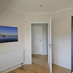 Grosses Doppelhaus Unter Reet Prázdninový dům Rerik