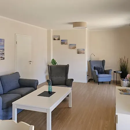 Grosses Doppelhaus Unter Reet Tatil Evi Rerik