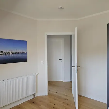 Grosses Doppelhaus Unter Reet Tatil Evi Rerik