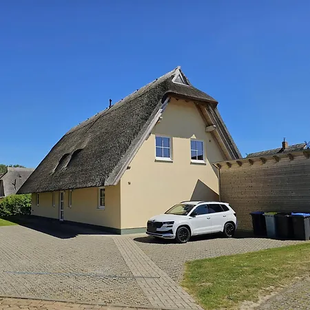 Grosses Doppelhaus Unter Reet Tatil Evi *