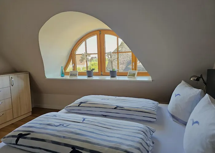 Grosses Doppelhaus Unter Reet Tatil Evi Rerik