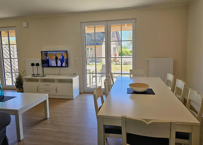 Tatil Evi Grosses Doppelhaus Unter Reet
